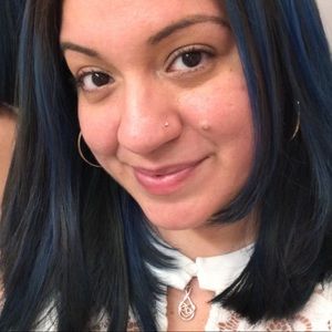 Meet your Posher, Vanessa